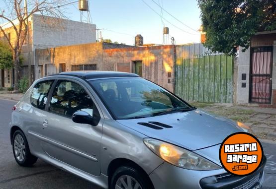 Autos - Peugeot 207 compac 2.0 HDI 2009 Diesel 180000Km - En Venta