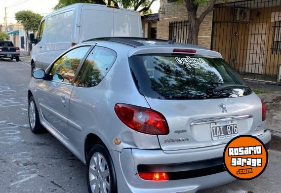 Autos - Peugeot 207 compac 2.0 HDI 2009 Diesel 180000Km - En Venta
