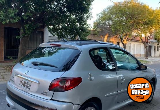 Autos - Peugeot 207 compac 2.0 HDI 2009 Diesel 180000Km - En Venta