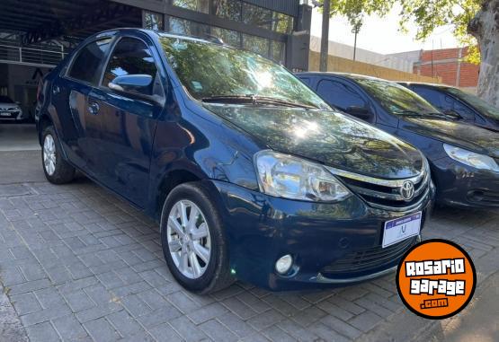 Autos - Toyota Etios xls 4pts 2017 Nafta 155000Km - En Venta