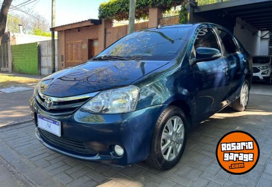 Autos - Toyota Etios xls 4pts 2017 Nafta 155000Km - En Venta