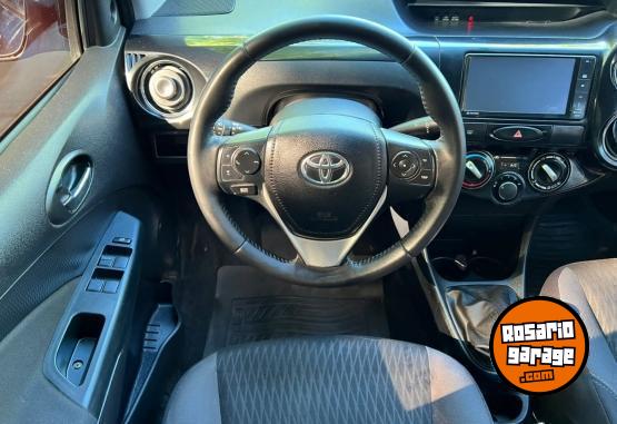 Autos - Toyota Etios xls 4pts 2017 Nafta 155000Km - En Venta