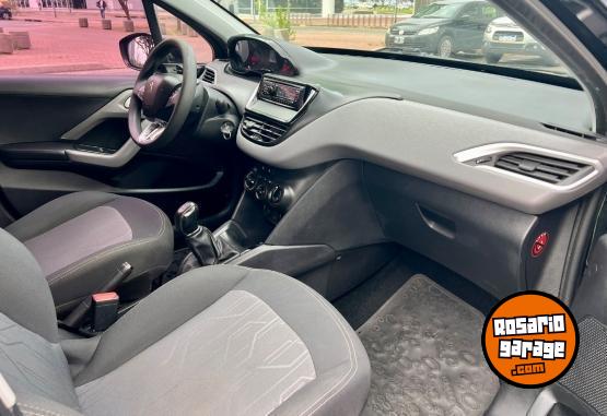 Autos - Peugeot 208 active 2018 Nafta 150000Km - En Venta