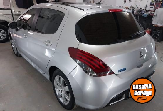 Autos - Peugeot 308 2018 Diesel 133000Km - En Venta