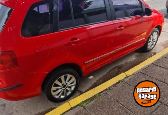 Autos - Volkswagen SURAN 2012 GNC 220000Km - En Venta