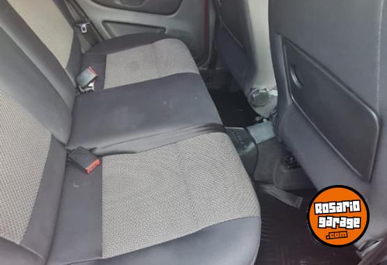 Autos - Volkswagen SURAN 2012 GNC 220000Km - En Venta