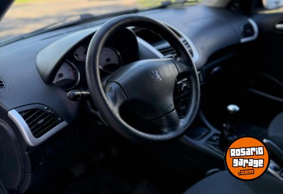 Autos - Peugeot 207 Compact 2012 Diesel 140000Km - En Venta