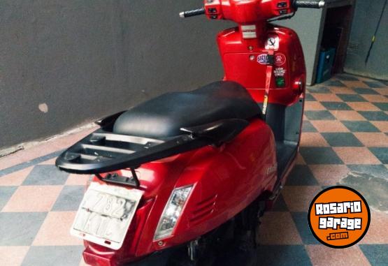 Motos - Kymco Kymco 125 like 2014 Nafta 26745Km - En Venta