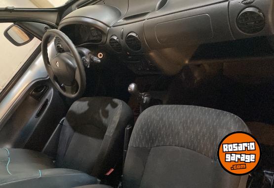 Utilitarios - Renault Kangoo 2015 GNC 188000Km - En Venta