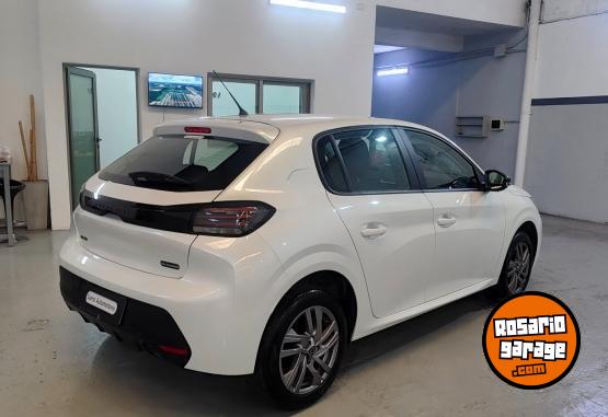 Autos - Peugeot 208 ALLURE AT 2025 2025 Nafta 9500Km - En Venta