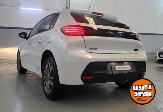 Autos - Peugeot 208 ALLURE AT 2025 2025 Nafta 9500Km - En Venta