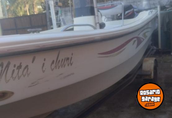 Embarcaciones - Vendo lancha Tracker 540 + Mercury 40 Hp 2 tiempos Power Trim - En Venta