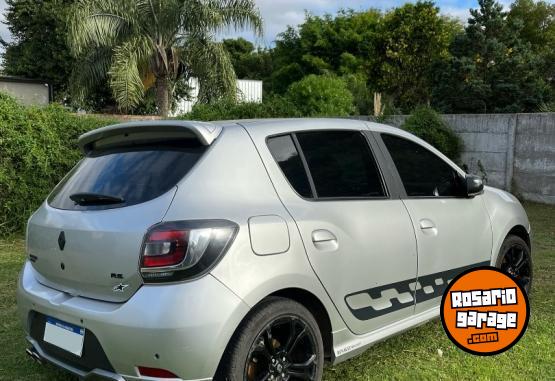Autos - Renault Sandero RS 2016 Nafta 106000Km - En Venta