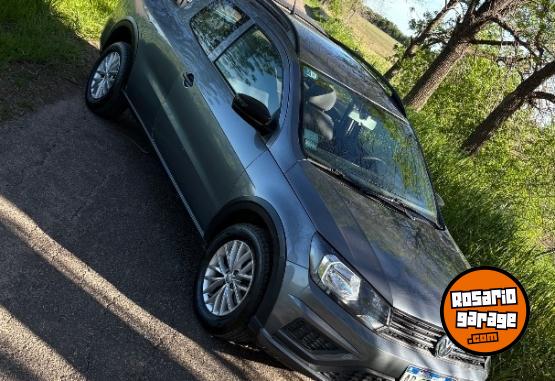 Camionetas - Volkswagen Saveiro doble cabina 2017 GNC 193000Km - En Venta