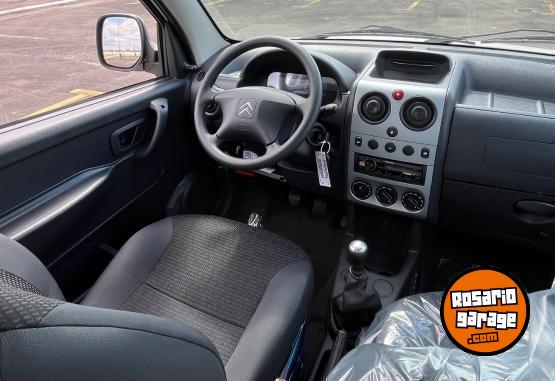 Utilitarios - Citroen Berlingo Furgn Business 2025 Diesel 0Km - En Venta