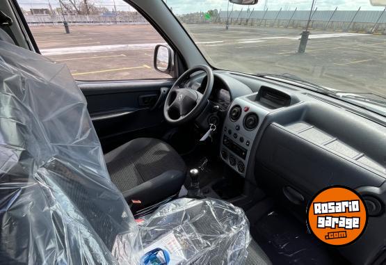 Utilitarios - Citroen Berlingo Furgn Business 2025 Diesel 0Km - En Venta