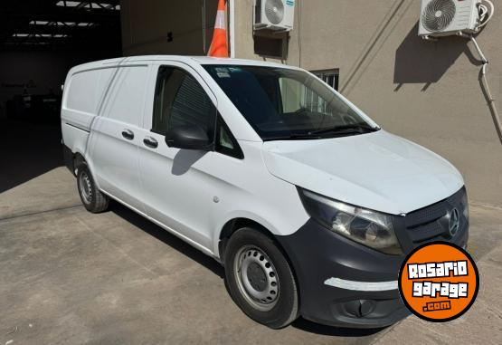 Utilitarios - Mercedes Benz VITO 111 CDI FURGON 2019 Diesel 111111Km - En Venta