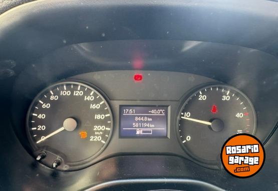 Utilitarios - Mercedes Benz VITO 111 CDI FURGON 2019 Diesel 111111Km - En Venta