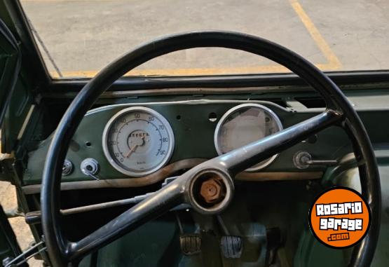 Camiones y Grúas - MERCEDES BENZ UNIMOG 421 - En Venta