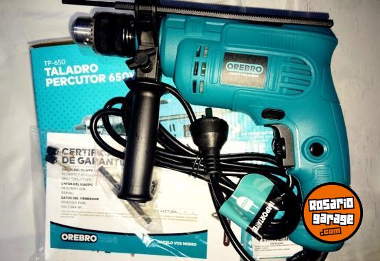 Herramientas - Taladro 13mm reversa, variable y percutor - En Venta