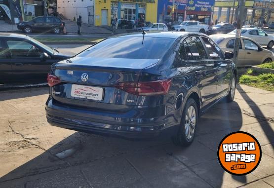 Autos - Volkswagen Virtus Comfortline 2019 GNC 83500Km - En Venta