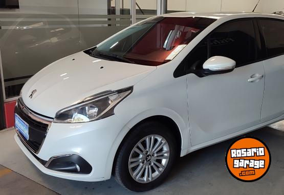Autos - Peugeot 208 1.6 ALLURE NAV AT 2018 Nafta 86000Km - En Venta