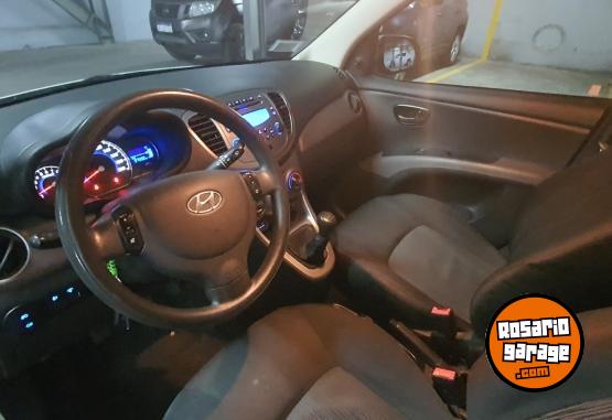 Autos - Hyundai i10 2011 Nafta 108000Km - En Venta