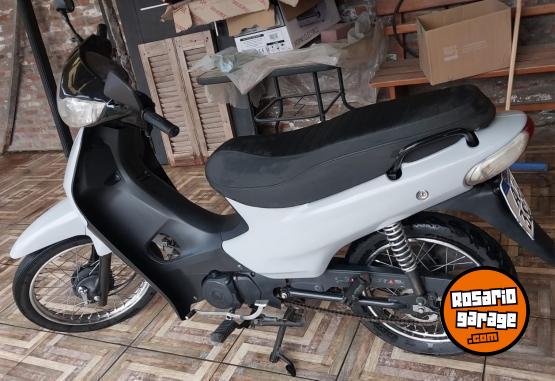 Motos - Zanella ZB 110 2022 Nafta 8735Km - En Venta