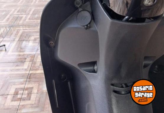 Motos - Zanella ZB 110 2022 Nafta 8735Km - En Venta