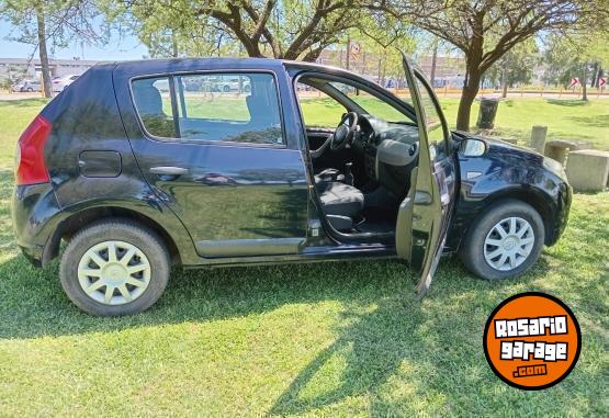 Autos - Renault Sandero 2008 Diesel 210000Km - En Venta