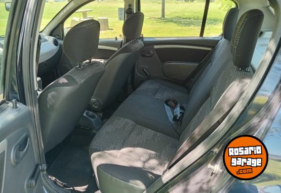 Autos - Renault Sandero 2008 Diesel 210000Km - En Venta