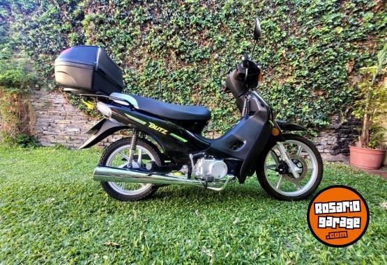 Motos - Motomel Bliyz 2024 Nafta 2400Km - En Venta