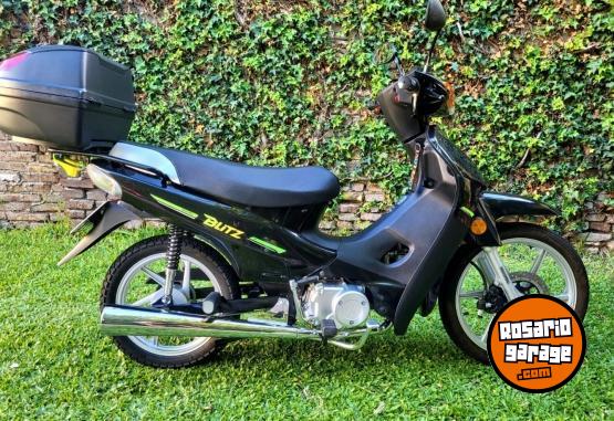 Motos - Motomel Bliyz 2024 Nafta 2400Km - En Venta