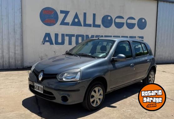 Autos - Renault clio 2015 Nafta 110000Km - En Venta