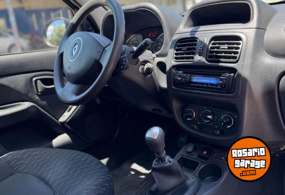 Autos - Renault clio 2015 Nafta 110000Km - En Venta