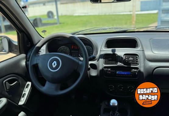 Autos - Renault clio 2015 Nafta 110000Km - En Venta