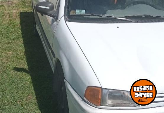 Utilitarios - Volkswagen Salieron  gl 1999 Diesel 300000Km - En Venta