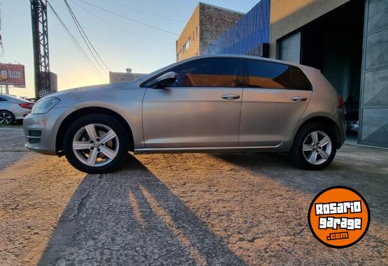 Autos - Volkswagen Golf 2016 Nafta 102388Km - En Venta