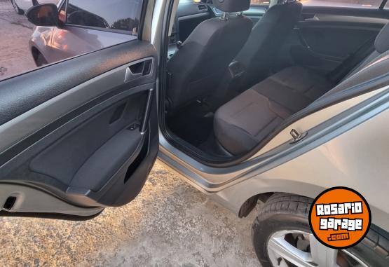 Autos - Volkswagen Golf 2016 Nafta 102388Km - En Venta
