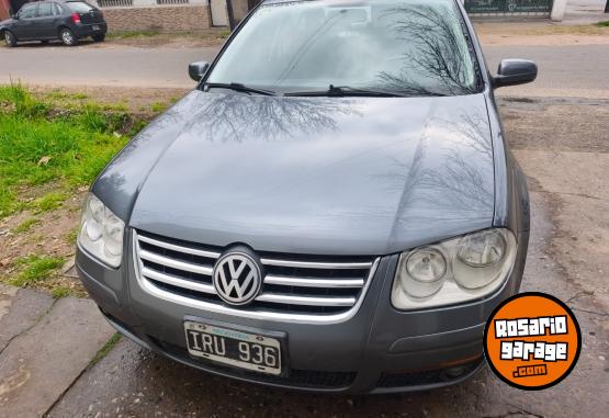 Autos - Volkswagen Bora 2010 Nafta 158000Km - En Venta