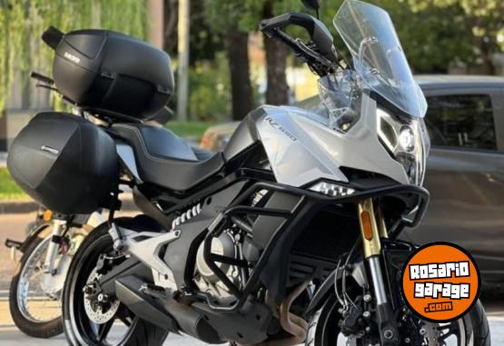 Motos - CF 650 MT 2022 Nafta 24500Km - En Venta