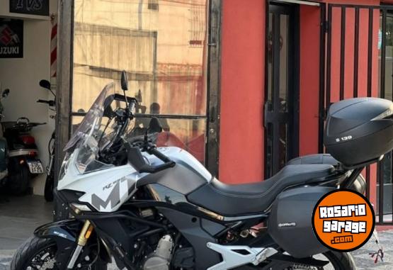 Motos - CF 650 MT 2022 Nafta 24500Km - En Venta