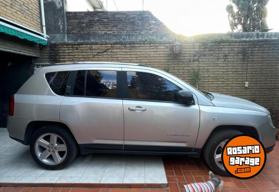 Camionetas - Jeep Compass 2011 limited 2011 Nafta 175000Km - En Venta