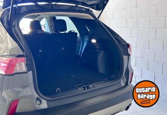 Autos - Ford KUGA 2.5 2020 Electrico / Hibrido 70000Km - En Venta