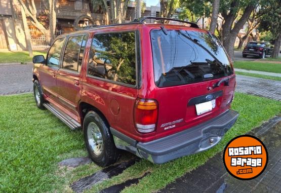 Camionetas - Ford Explorer 1998 Nafta 300000Km - En Venta