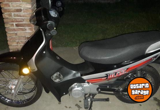 Motos - Motomel Blitz 110 2017 Nafta 8500Km - En Venta