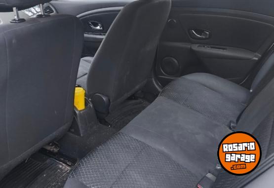 Autos - Renault Fluence 1.6 Dynamique Pac 2016 GNC 105000Km - En Venta