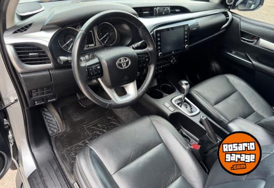 Camionetas - Toyota Hilux SRX 2021 Diesel  - En Venta