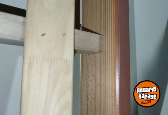 Hogar - 2 Camas individuales o Cama Cucheta de Madera Maciza ,Barandilla y Escalera Incluidas - En Venta