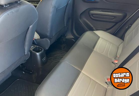 Autos - Citroen BASALT SHINE T200 2025 Nafta 0Km - En Venta